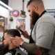 Cum verifici portofoliul unui hairstylist din Cluj înainte să te așezi pe scaun